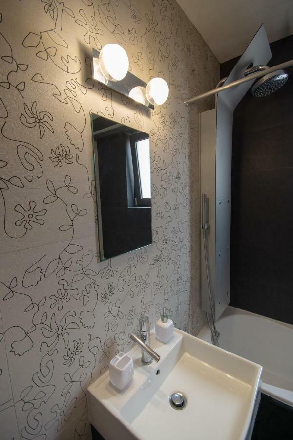Spacious Fully Equipped 3Bd 2Bath Apt In The Heart Of City With Balconies Ac And Fast Wifi #2 Heraklion Exteriör bild